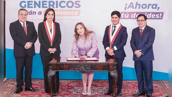 Promulgan ley de medicinas genéricas, pero señalan que no beneficiaría a más pobres