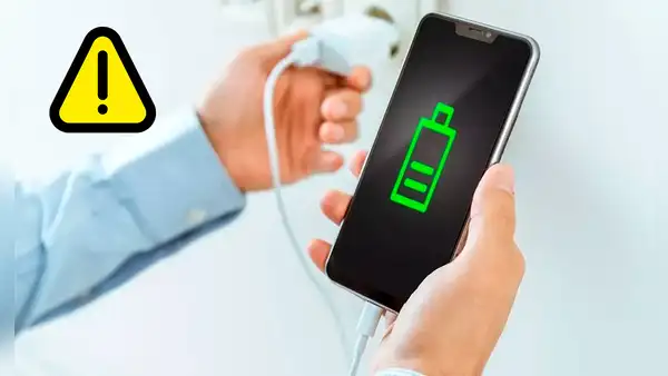 Descubre por qué no deberías jugar con tu celular mientras está conectado al cargador