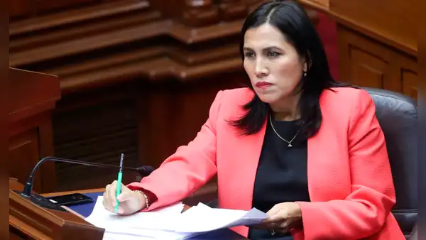 Flor Pablo asegura que actividad política no se dio en horario laboral: se allanó a investigaciones