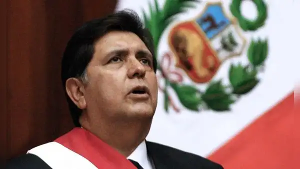 Alan García: Poder Judicial confirma orden para que Fiscalía revise 2 celulares incautados del expresidente