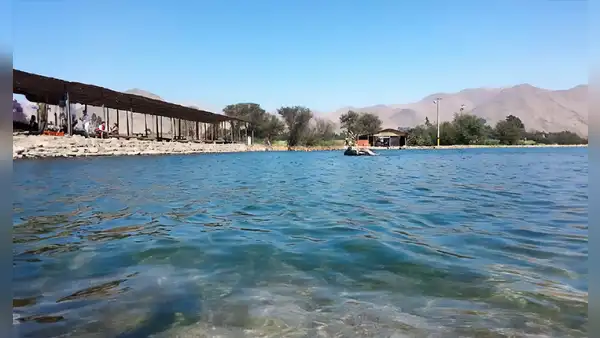 ¡Escapa del frío de Lima a tan solo 3 horas! Conoce este lugar con buen clima, piscina natural y rica comida