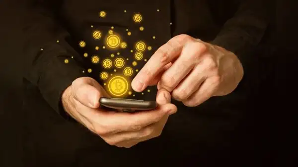 El 50% de peruanos no bancarizados podrá participar del mercado digital a partir de julio