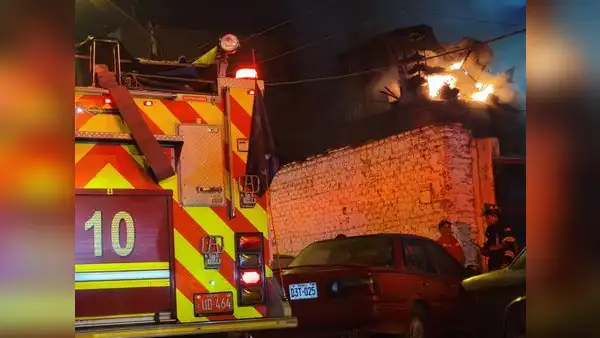 Incendio en La Victoria consumió vivienda de adulto mayor por presunta fuga de balón de gas