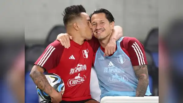 Jorge Fossati define el once de la selección peruana para enfrentar a Paraguay: ¿sin Cueva y Lapadula?
