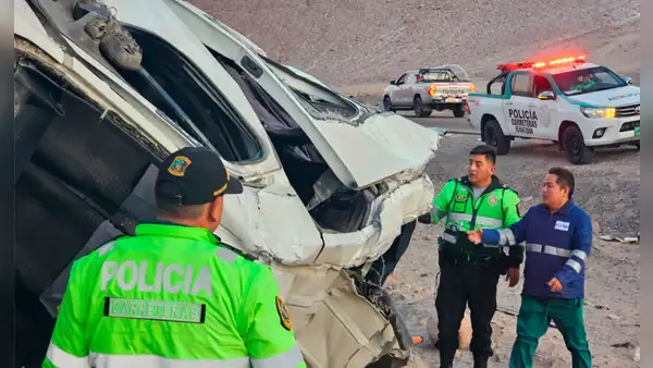 Accidente en Arequipa: 6 fallecidos tras volcadura de minivan en vía Cerro Verde