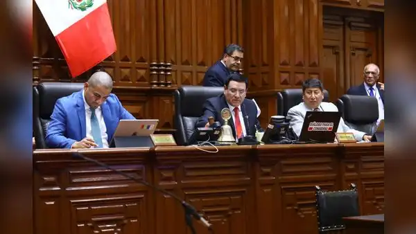 Comunidad internacional en alerta ante paquetazo autoritario del Congreso