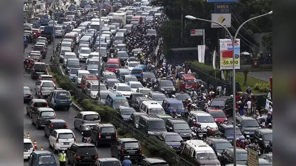 Colombia tiene tres de las 50 ciudades con mayor tráfico en el mundo: más de 117 hora perdidas en embotellamientos