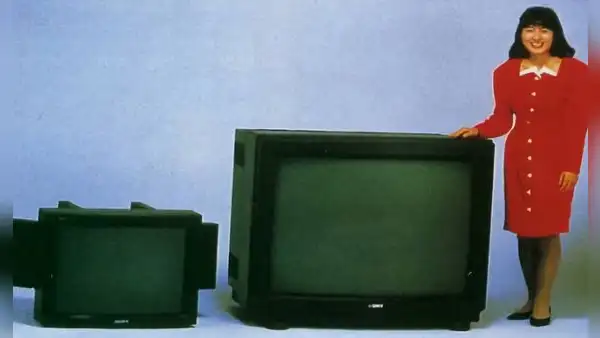 Pesaba 200 kilos y su precio era astronómico: así era el televisor más grande del mundo hace 35 años