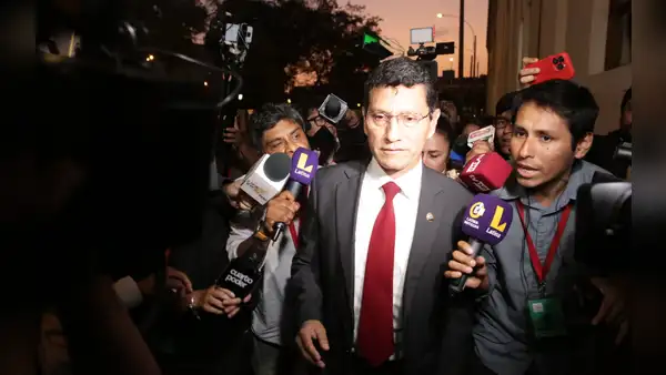 Harvey Colchado responde al Ministro del Interior tras enviar carta notarial al exjefe de la Diviac