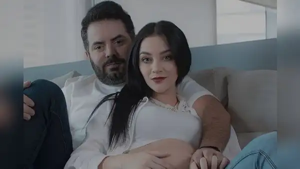 José Eduardo Derbez y Paola Dalay se convierten en padres y presumen las primeras fotos de su hija