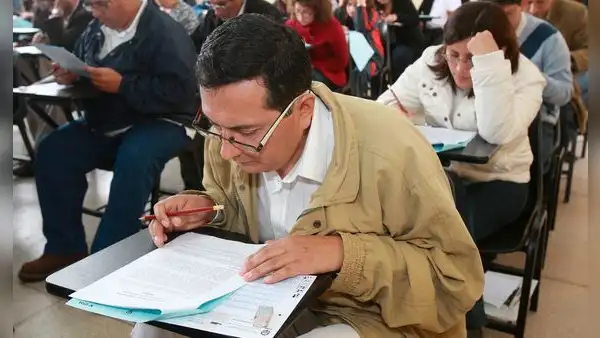 Promulgan ley para el nombramiento extraordinario de docentes en institutos: estos son los requisitos