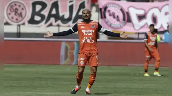 La tajante decisión de Paolo Guerrero con César Vallejo previo al partido ante Universitario