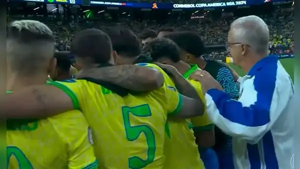 La fuerte imagen de Dorival Júnior: fue ignorado por jugadores de Brasil previo a tanda de penales