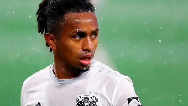 Yordy Reyna no continuaría en el Torpedo FC, ¿cuál será el próximo destino del delantero peruano?