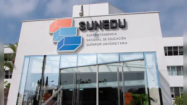 Sunedu perdió autonomía tras 10 años de creación de Ley Universitaria, afirman especialistas