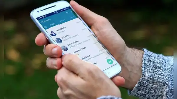 ¿Por qué tarda demasiado en enviarse una foto o video por WhatsApp? Aquí la solución