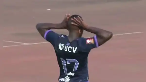 César Vallejo le voltea el partido a Alianza Lima con gol de Yorleys Mena con complicidad de Campos
