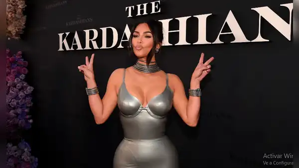 Kim Kardashian revela que se somete a impactante tratamiento de belleza: “Me inyectan esperma de salmón”