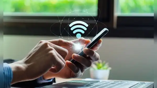 Tu teléfono viejo puede convertirse en el mejor repetidor Wifi de tu hogar: Así puedes configurarlo