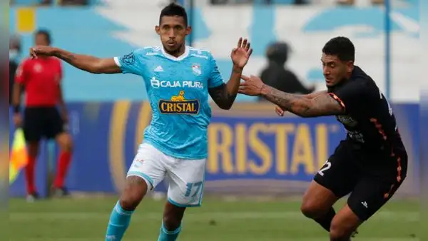 Revelan el exorbitante monto que 'Canchita' Gonzales pagó para rescindir con Universitario y fichar por Cristal