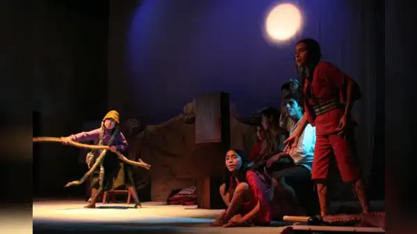 Niños de Carabayllo y la adaptación teatral de “Cholito en los Andes mágicos” de Óscar Colchado