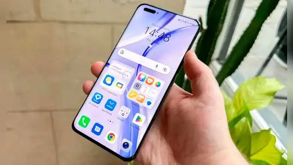 ¿Cuáles son los 10 celulares con las mejores pantallas del mundo que se lanzaron este 2024?