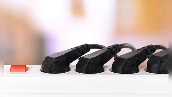Estos son los 4 electrodomésticos que JAMÁS deberías conectar a una extensión eléctrica