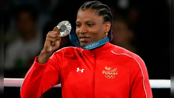 ¡Una fiera! Atheyna Bylon cae ante Li Qian y se queda con la medalla de plata del boxeo femenino de París 2024