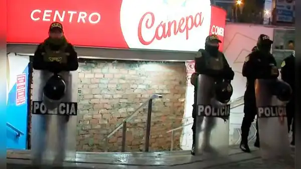 Municipalidad de La Victoria bloquea con ladrillos la entrada de El Parque Cánepa por disputa con comerciantes