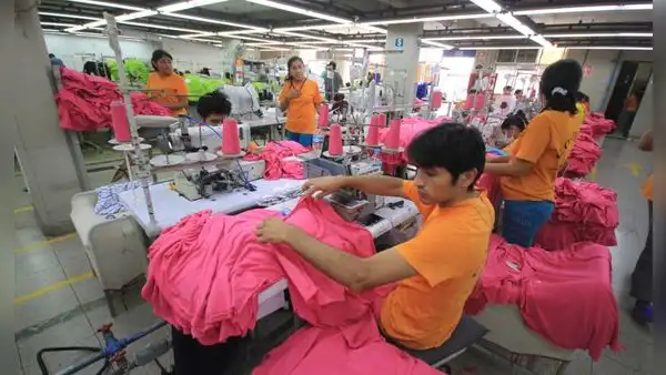 2 de cada 10 jóvenes tiene un trabajo mal retribuido