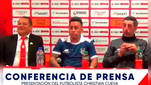 Christian Cueva fue presentado por Cienciano en medio de denuncia por agresión a su esposa