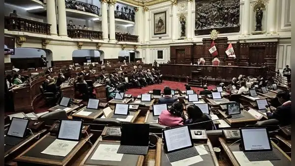 Congreso ratifica apoyo a reforma del sistema de pensiones del fujimorismo