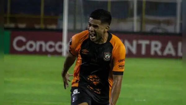 Águila consiguió su segundo triunfo consecutivo ante Olimpia en la Copa Centroamericana