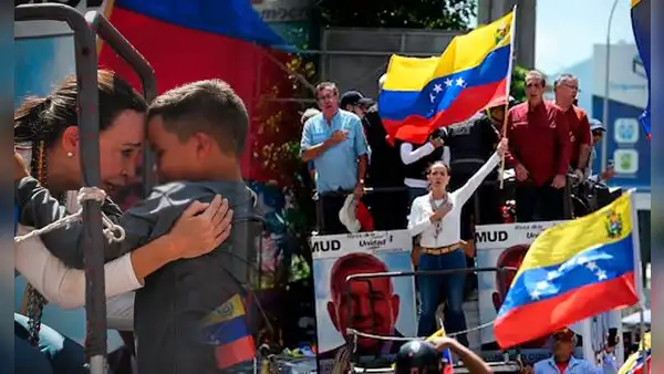 María Corina Machado pide a venezolanos salir a las calles tras resolución de TSJ: "Acta mata sentencia"