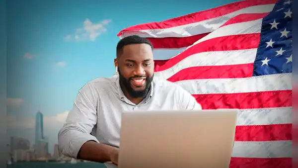 Emigrar a Estados Unidos: empresa ofrece empleo de hasta 1500 dólares haciendo home office, LINK para postular