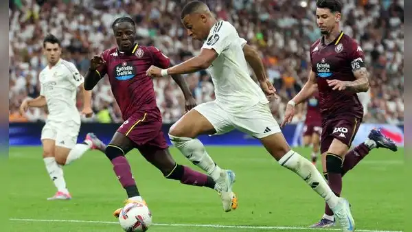 ¡Fiesta en el Bernabéu! Real Madrid goleó 3-0 al Real Valladolid con gol de Endrick en LaLiga EA Sports