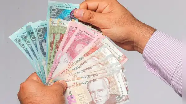Aumento de sueldo para trabajadores del sector público: ¿qué regímenes reciben S/100 y desde cuándo aplica?