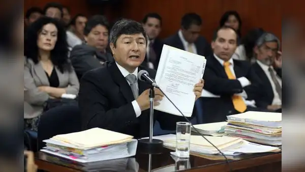 Mateo Castañeda fracasa en su intento de acceder a información en celular de Carlos Morán