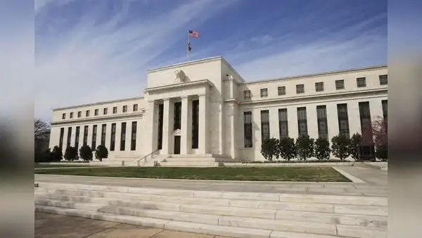 Fed baja tipos en medio punto tras más de 4 años