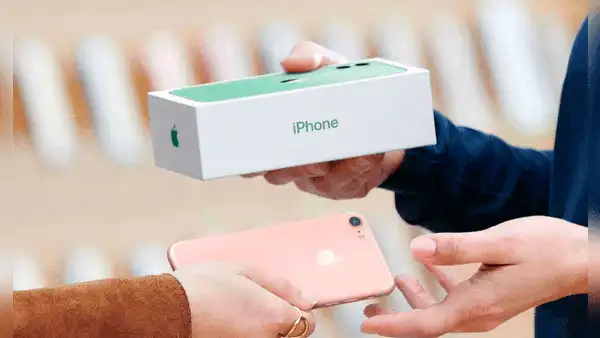 ¿Cuánto ahorras si entregas tu iPhone viejo a Apple al momento de comprar el iPhone 16?