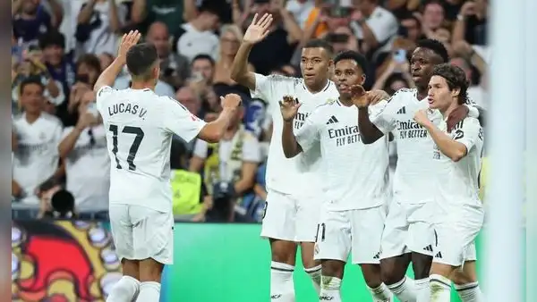 Real Madrid acecha al líder Barcelona: goleó 4-1 a Espanyol por LaLiga de España