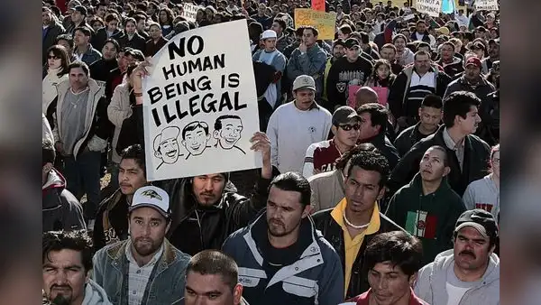 Inmigrantes en EE. UU.: Illinois desalojará hasta a 3.000 indocumentados debido a crisis presupuestaria