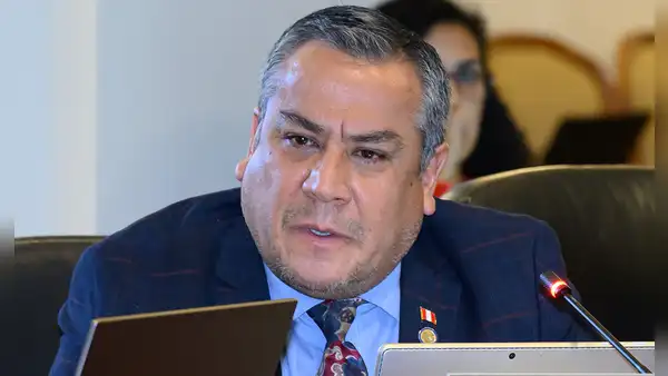Gustavo Adrianzén viajará a Australia y Nueva Zelanda: ¿Quién estará a cargo de la PCM y cuál será el costo del viaje?