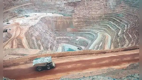 Economía creció 3,5% en agosto gracias a la minería