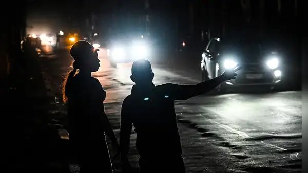 China demanda que Estados Unidos levante "el embargo y las sanciones" contra Cuba tras apagón general en la isla