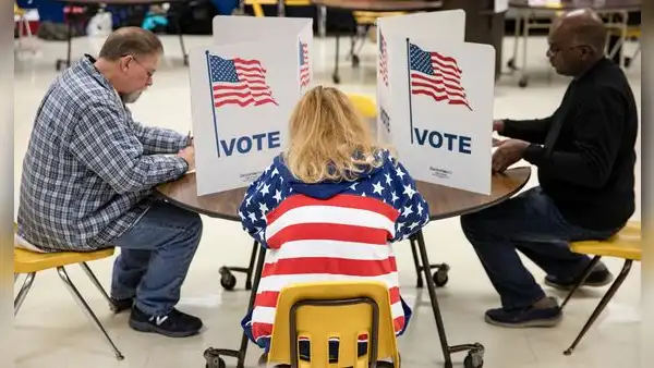 A qué hora abren y cierran las urnas para votar por Donald Trump y Kamala Harris en las elecciones de EE. UU. 2024