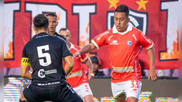 Cienciano no tuvo piedad de Unión Comercio: con tanto de Cueva, goleó 7-0 por el Torneo Clausura