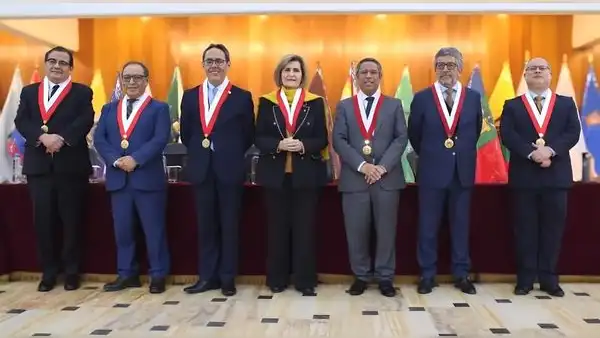 El Congreso busca un mayor control sobre el TC