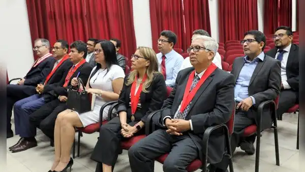 Jueces y fiscales de Tumbes participaron de conversatorio sobre evaluación parcial de desempeño