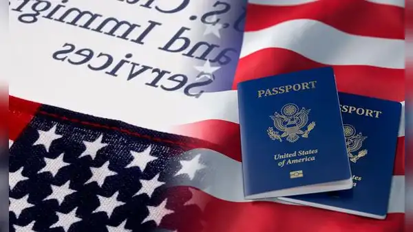 USCIS 2025: esto es lo que pasará con tu Green Card si sales fuera de Estados Unidos y eres inmigrante
